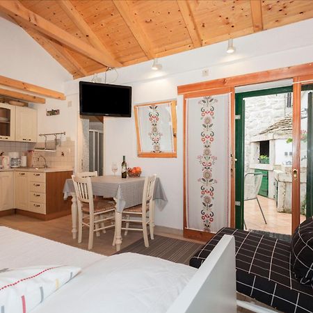 Studio Apartment Karlo Split Exterior foto