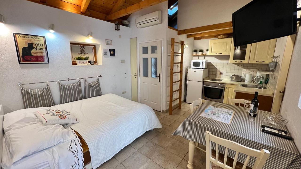 Studio Apartment Karlo Split Exterior foto